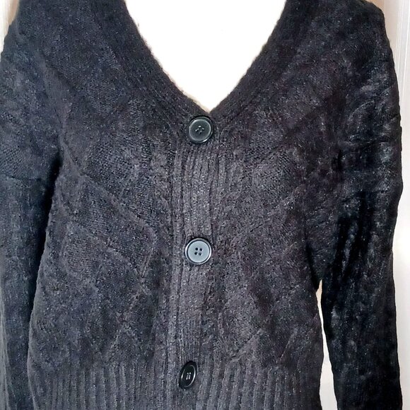 NEW No Comment Black V-Neck‎ Cable Knit 3 Button Cardigan Sweater Size  L - Picture 4 of 9